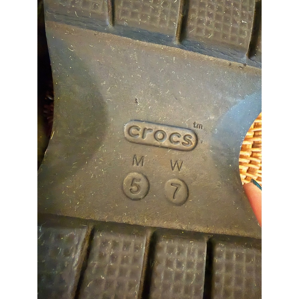 Crocs Stomp Clog Wednesday Addams Black White Platform Studded Jibbitz Charms - Picture 10 of 10